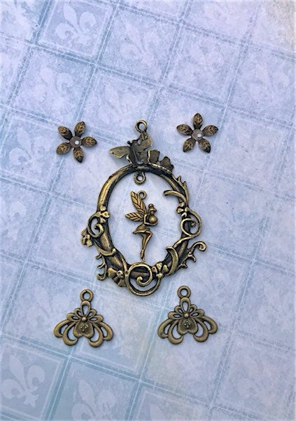 Fairy Whispers Charms - Pixie Frame