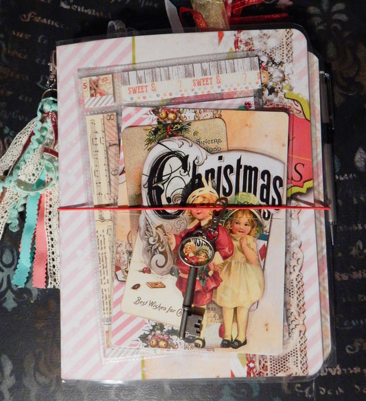 Traveler's Journal - Vintage Christmas Charm - Boy & Girl
