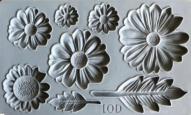 Décor Mould by IOD - Iron Orchid Designs - He Loves Me